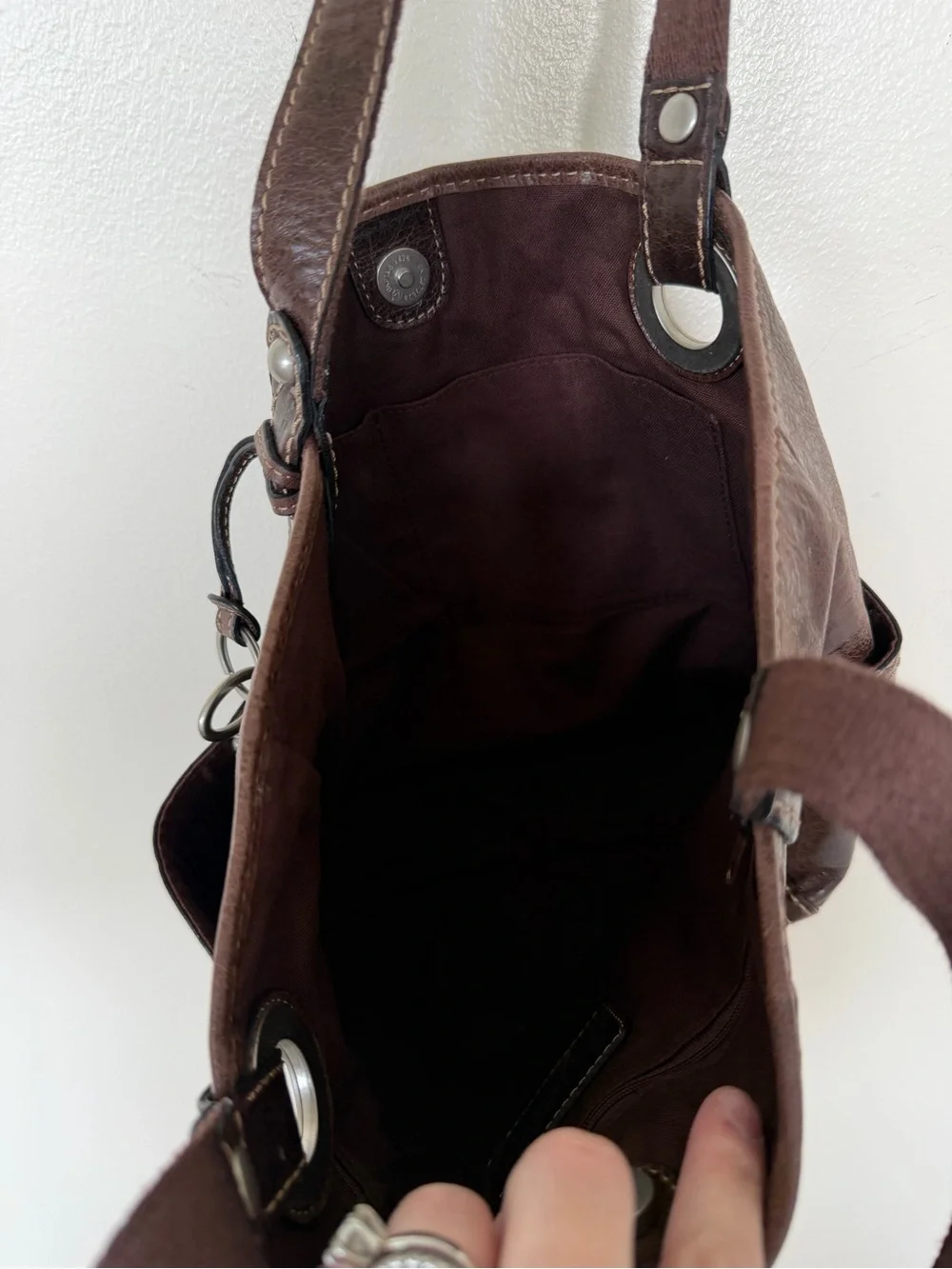 FOSSIL Chocolate Brown Leather Vintage Hobo Shoulder Tote Bag w Silver Key